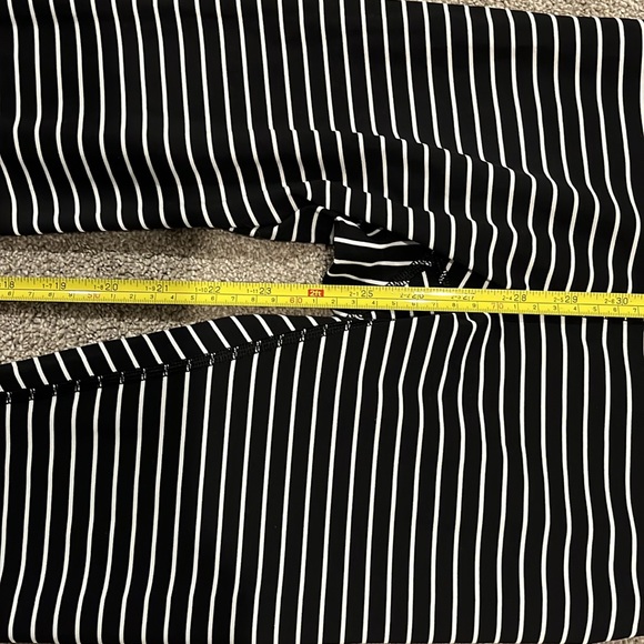 Lululemon wunder under legging - NWOT - size 4 - Picture 3 of 5